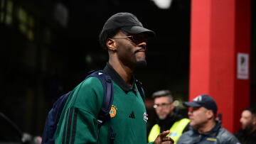 Έφτασε πρώτος στο ΣΕΦ για το παιχνίδι με τον Ολυμπιακό ο Χέιζ - Ντέιβις, βίντεο και φωτογραφίες