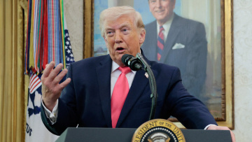 Τραμπ: Το Ιράν έχει συμφωνήσει να μην αποκτήσει ποτέ πυρηνικά, υπάρχει αλλαγή καθεστώτος
