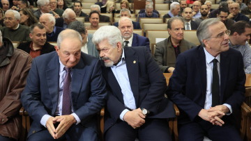 Σαμαράς και Καραμανλής στην παρουσίαση του βιβλίου του καθηγητή γεωπολιτικής, Γιάννη Μάζη - Ποιοι έδωσαν το παρών