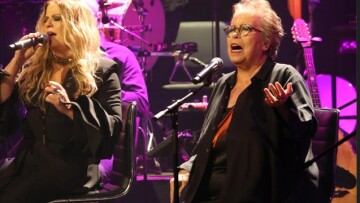 Δήμητρα Γαλάνη - Ελένη Τσαλιγοπούλου: Αναβάλλεται λόγω κακοκαιρίας η αποψινή μουσική παράστασή ταυς στα «Vοx»