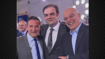 Χαμόγελα και αγκαλιές για Γεωργιάδη, Πιερρακάκη και Δένδια
