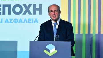 Χατζηδάκης: Τέλος στις διαρκείς εξαγγελίες για το Κτηματολόγιο
