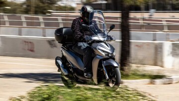 QJMotor SQ 350: Ο Δούρειος Ίππος της πόλης