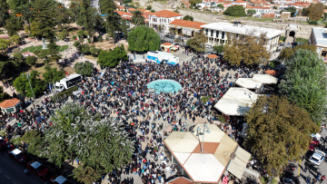 Σε αναβρασμό η Χίος για το αεροδρόμιο που κλείνει για 4 μήνες: Φόβοι για τους ασθενείς που κάνουν θεραπείες στην Αθήνα - Μετρούν ακυρώσεις για την εορταστική περίοδο