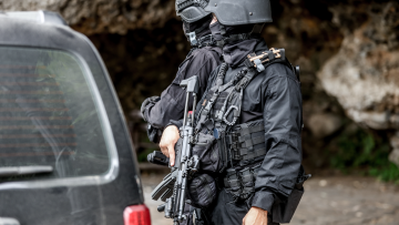 «Για 10 πόντους από μια σφαίρα, γλίτωσα τον θάνατο» - Αυτόπτης μάρτυρας περιγράφει πώς έζησε το αιματοκύλισμα στα Βορίζια Κρήτης