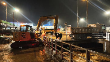 Καιρός: Επικίνδυνες καταιγίδες μέχρι και το Σάββατο, προβλήματα σε Ηγουμενίτσα και Ιωάννινα  - Νέοι χάρτες με την εξέλιξη του καιρού  