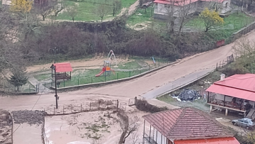 Τρίκαλα: Σοβαρά προβλήματα σε χωριά του δήμου Μετεώρων από τις βροχοπτώσεις   