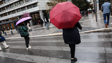 Ξεκίνησε το πασχαλινό ωράριο των καταστημάτων - Πώς θα λειτουργούν, ανοιχτά τα μαγαζιά την Κυριακή 5/4
