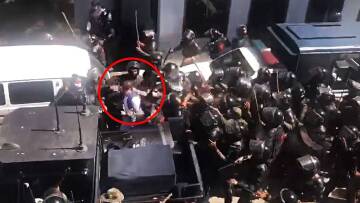 Πακιστάν: Συνελήφθη ο πρώην πρωθυπουργός Ιμράν Χαν – Δείτε βίντεο