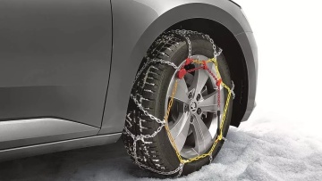 Προσοχή: Υποχρεωτικές οι αλυσίδες και στην Αττική