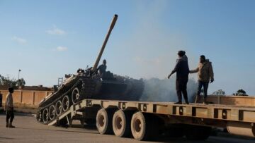 Τουρκία: Η Άγκυρα παραβίασε το εμπάργκο όπλων και εκπαίδευσε Σύρους μαχητές στη Λιβύη, λέει η Sozcu