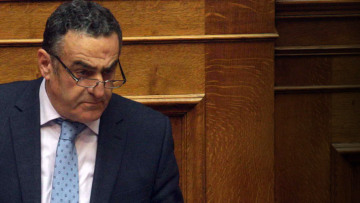 Αθανασίου: Θα παραιτηθώ, αν βρεθεί έστω και ένα τηλεφώνημά μου στους ανακριτές