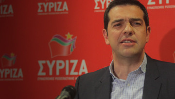 Κάνει τις ευρωεκλογές δημοψήφισμα για το μνημόνιο