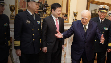 Παπούλιας: Ευχαριστούμε την Κίνα που θέλει να κάνει τον Πειραιά το μεγαλύτερο λιμάνι της Μεσογείου