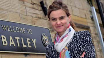 Ποια ήταν η Βρετανίδα βουλευτής που δολοφονήθηκε για τις ιδέες της