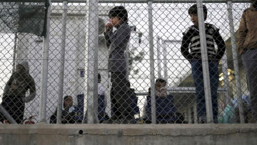 Φρίκη στη Μόρια: Βίασαν ομαδικά 16χρονο Πακιστανό και το κατέγραψαν σε βίντεο!