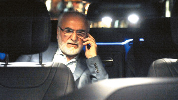 Ποιος είναι αλήθεια ο Ιβάν και πού βρήκε τα λεφτά