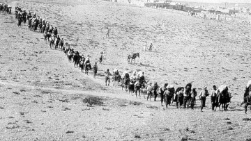 Επιστήμονες και πολιτικοί του Ποντιακού Ελληνισμού μιλούν για το βιβλίο «Ούτε το όνομά μου» που προσφέρει το ΘΕΜΑ