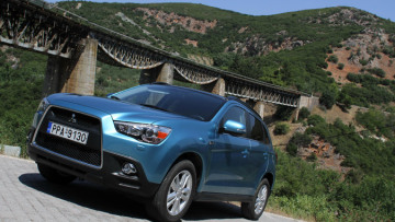 Πώς βγάζουν λεφτά οι Χρυσαυγίτες