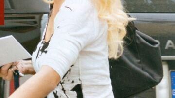 Η ανανεωμένη και αδυνατισμένη Ελένη Μενεγάκη!