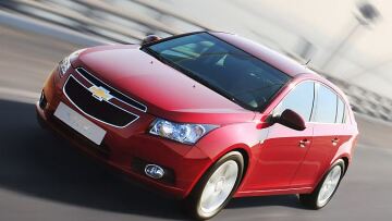 Αυτό είναι το 5θυρο Chevrolet Cruze