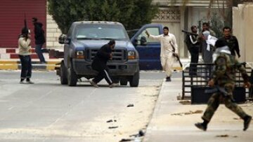 Συμφωνία στο ΝΑΤΟ για εμπάργκο όπλων στη Λιβύη