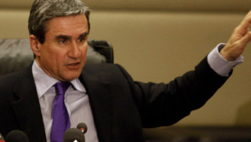 «Δεν λέμε στον κόσμο όλη την αλήθεια για την οικονομία!»