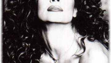 Τα δάκρυα της Αννας Βίσση στην Κύπρο