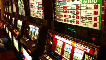 «Γιώργο, θα χάσουμε το ηθικό μας πλεονέκτημα!»