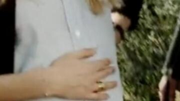 Εγκυος η Βίκυ Καγιά!