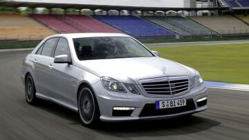 Mercedes E63 AMG με 557 PS!