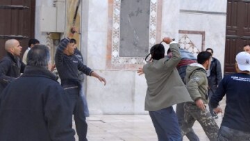 Τρεις νεκροί από πυρά ελεύθερων σκοπευτών στη Συρία