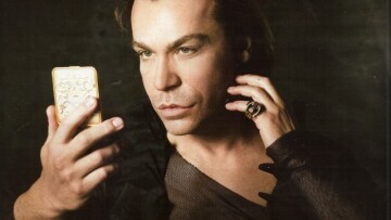 Τρύφωνας Σαμαράς: Βίωσα έντονα το ρατσισμό!