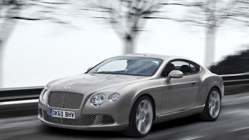 Η νέα, "καυτή" Bentley Continental GT (video)