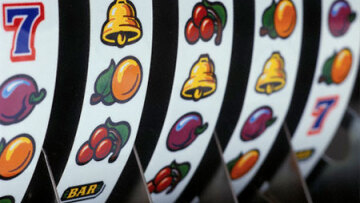 15.000 φρουτάκια στον ΟΠΑΠ, 1.500 στον ΟΔΙΕ