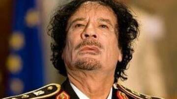 Καντάφι: «Συνομιλήστε με τους εξεγερμένους»