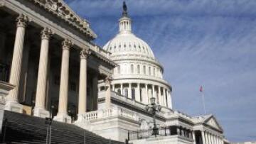 Στον πάγο το σχέδιο διαχείρισης του ελλείμματος των ΗΠΑ