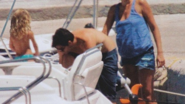 ''Σαλπάρει'' η οικογένεια Ρουβά