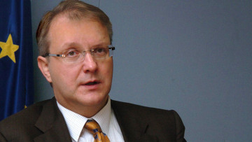 Ο Ρεν θυμίζει... Παπακωνσταντίνου στις υποβαθμίσεις