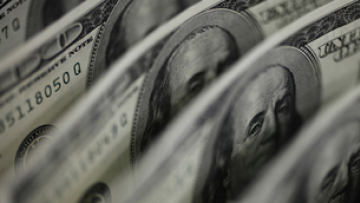 Διεθνείς αντιδράσεις για την υποβάθμιση των ΗΠΑ