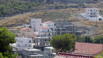 Με το τσιγκέλι βγαίνουν τα στοιχεία για τα αυθαίρετα 