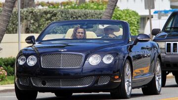 Jennifer Lopez: Η σέξι οδηγός