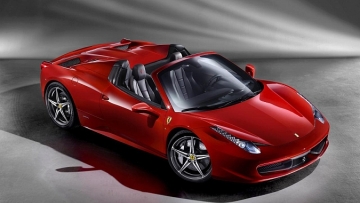 Μετανάστης για χάρη της Ferrari 458 Spider!