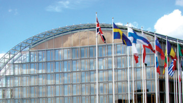 Τα «ευρωομόλογα» είναι η λύση στην κρίση χρέους!