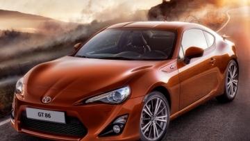 Δοκιμάζουμε στην Ισπανία το Toyota GT86 (video)