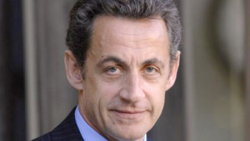 «Απολογία» Σαρκοζί για την… φιλογερμανική του στάση