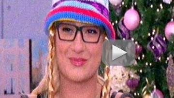 Η Φαίη Σκορδά ντύθηκε ...«Patty» 