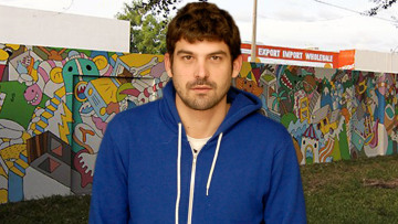 O Eλληνας street artist b. στους καλύτερους του κόσμου!