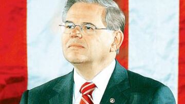 Στο πλευρό της  Ελλάδας ο Αμερικανός γερουσιαστής Μενέντεζ