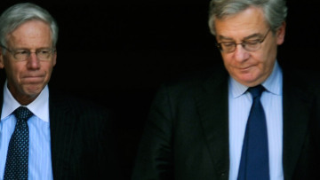 «Μπλόκο» στις διαπραγματεύσεις για το κούρεμα